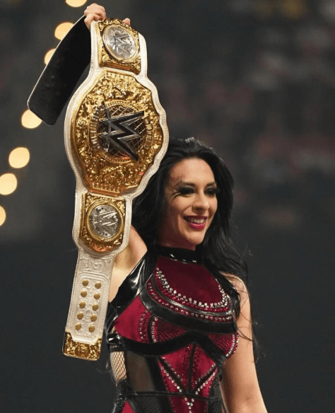 Stephanie Vaquer wins