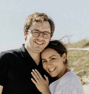 Ali Vitali is engaged now 