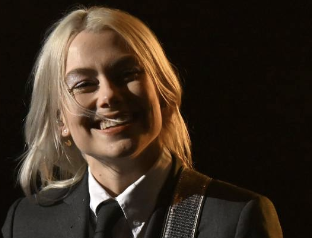Phoebe Bridgers engaged